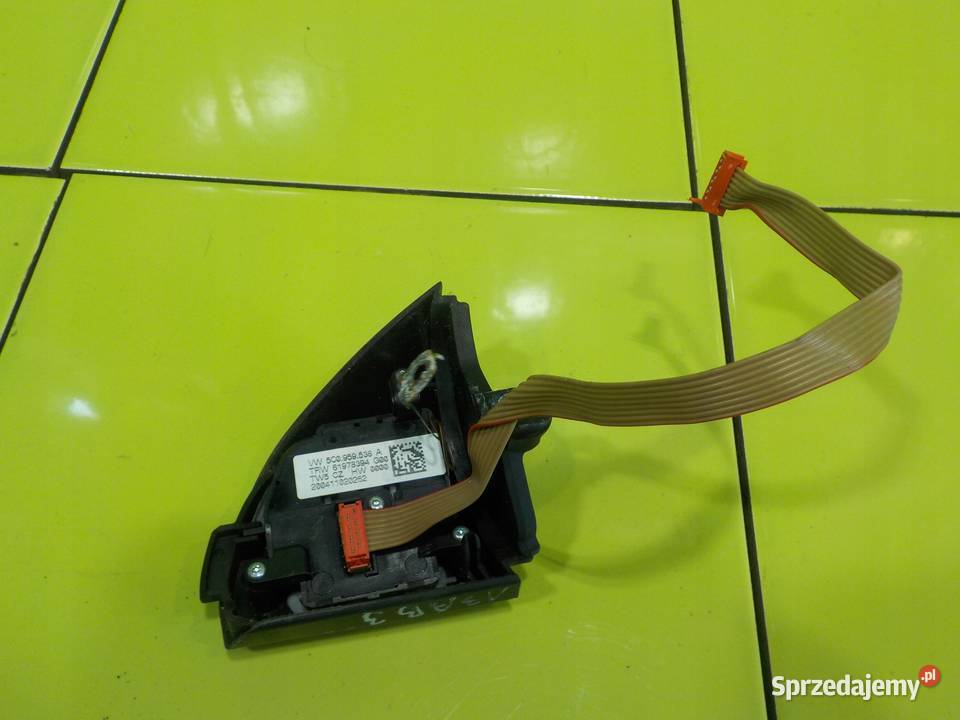 VW TOURAN LIFT II 16 TDI 11r przelacznik Suków