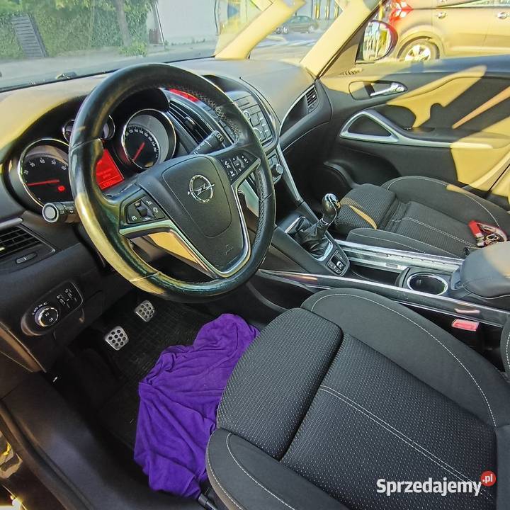 Opel Zafira C 2014 14 Turbo 175 przebiegu ASR (kontrola trakcji) łódzkie Lubanów sprzedam