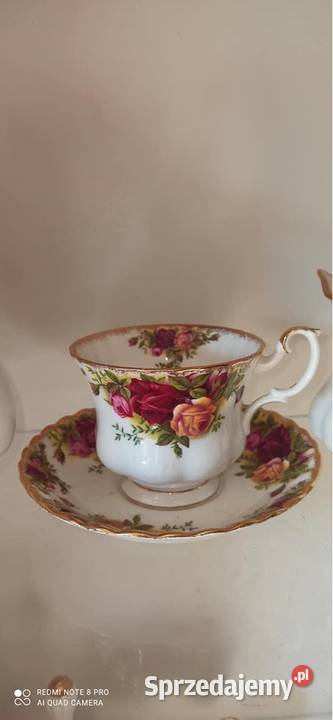 Talerzyk deserowy Old Country Roses Royal Albert Porcelana i szkło Gdańsk