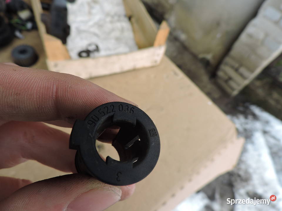 Łącznik odpowietrznika sprzęgła Opel astra H 16 Układ napędowy śląskie Myszków