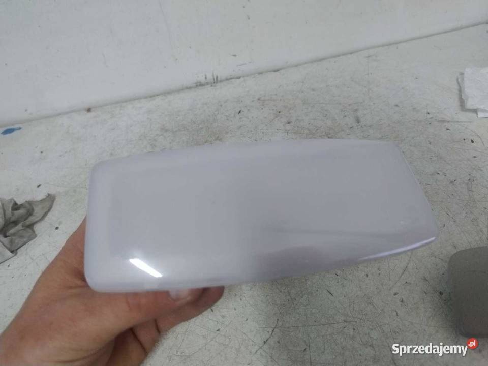 LAMPKA OŚWIETLENIA KABINY BMW F20 osobowe