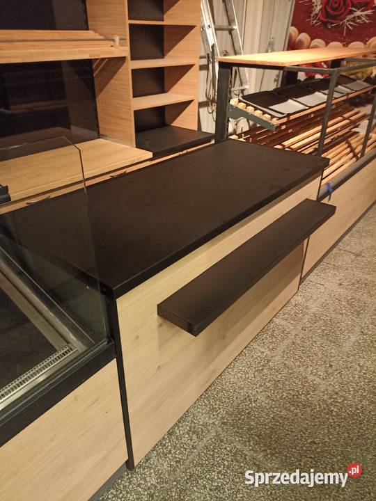 Witryna chłodnicza cukiernicza regał chlebowy