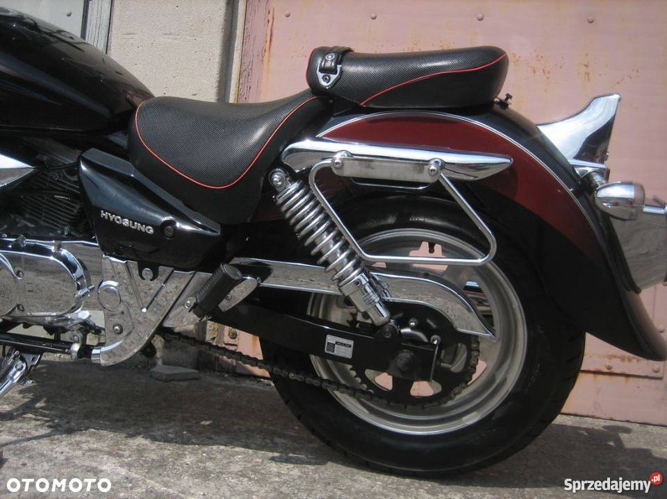 Hyosung GV Hyosung 250 na 125 kat B Aquila Inowrocław