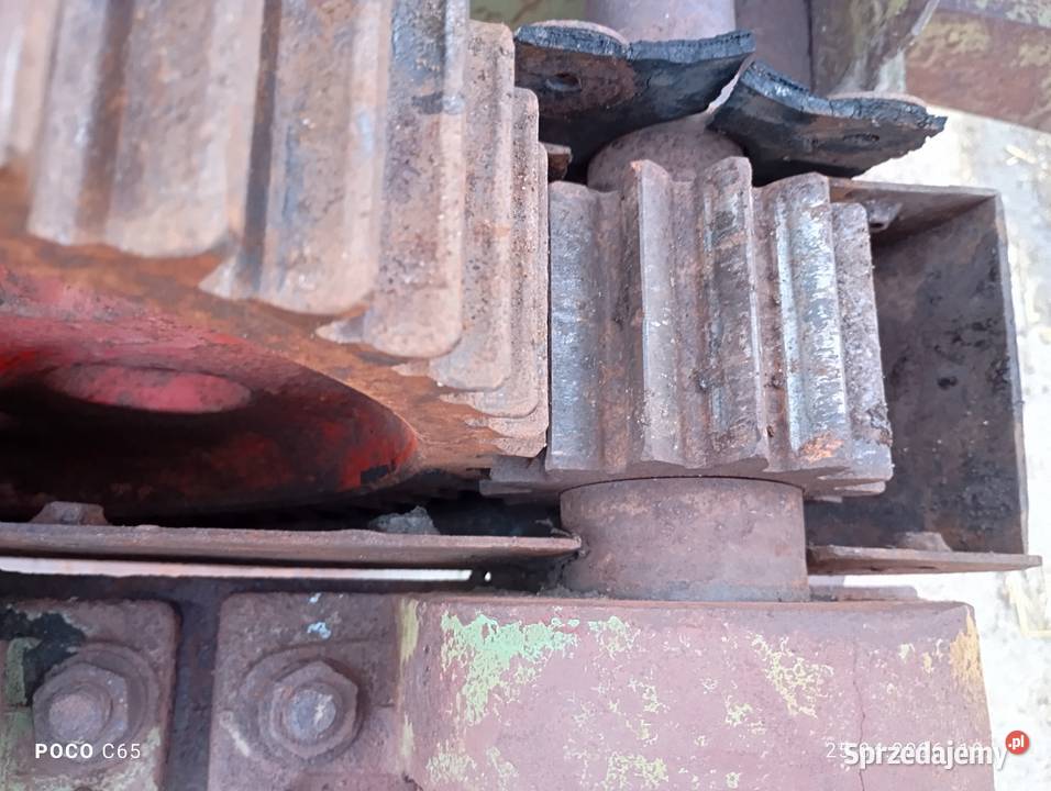 Obsypnik pryzm i kopcy WULKAN Raszków