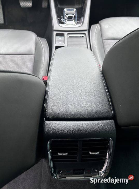 FOTELE SIEDZENIA SKODA OCTAVIA IV PAMIĘĆ mazowieckie