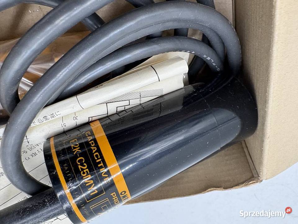 Omron E2KC25MY1 Czujnik zbliżeniowy Warszawa sprzedam