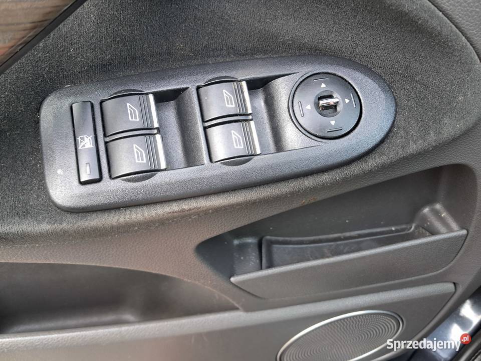 Ford C 16 TDCi 109 Bogata wersja Ghia opony zima 222500km Ford Starachowice sprzedam