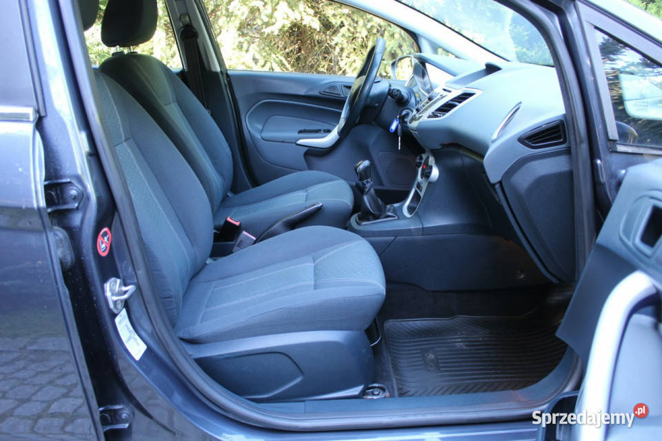 Ford Fiesta Benzyna 14 97 134 Titanium aluminiowe felgi Fiesta Lubań