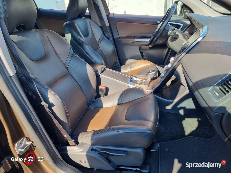 Volvo XC60 20 HDI 190 polski salon skóra światła do jazdy dziennej XC 60 Płońsk