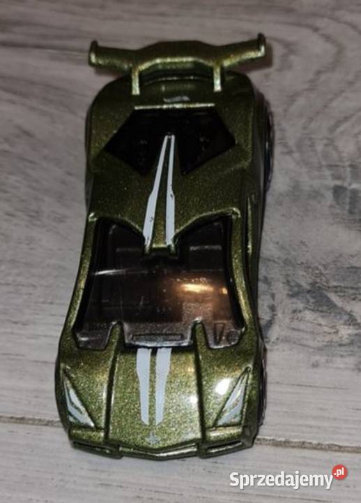 Autko samochód resorak Hot Wheels Impavido