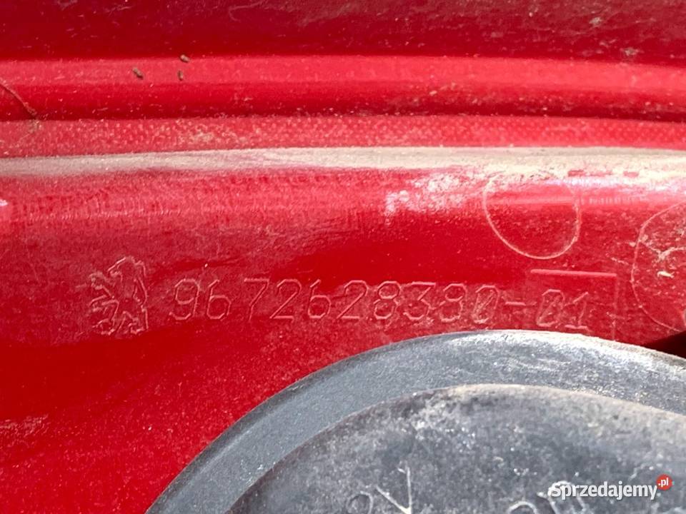 LAMPA PRAWY TYŁ PEUGEOT 208 I 9672628380 osobowe