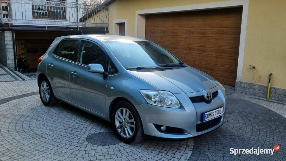 Toyota Auris LIFT 16 132 6 Bieg Climatron isofix Płońsk