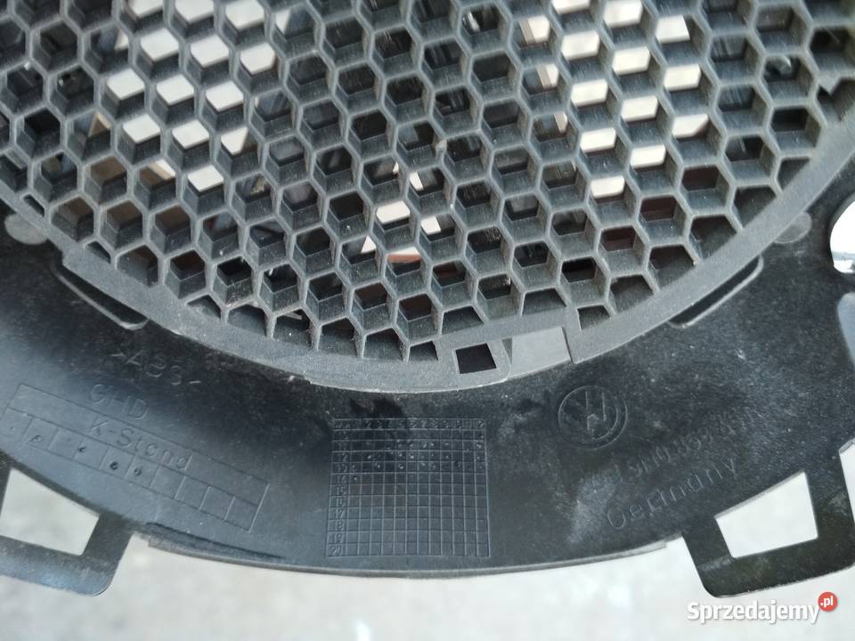 VW Tiguan GRILL ATRAPA CHROM 5N0853653E osobowe śląskie sprzedam