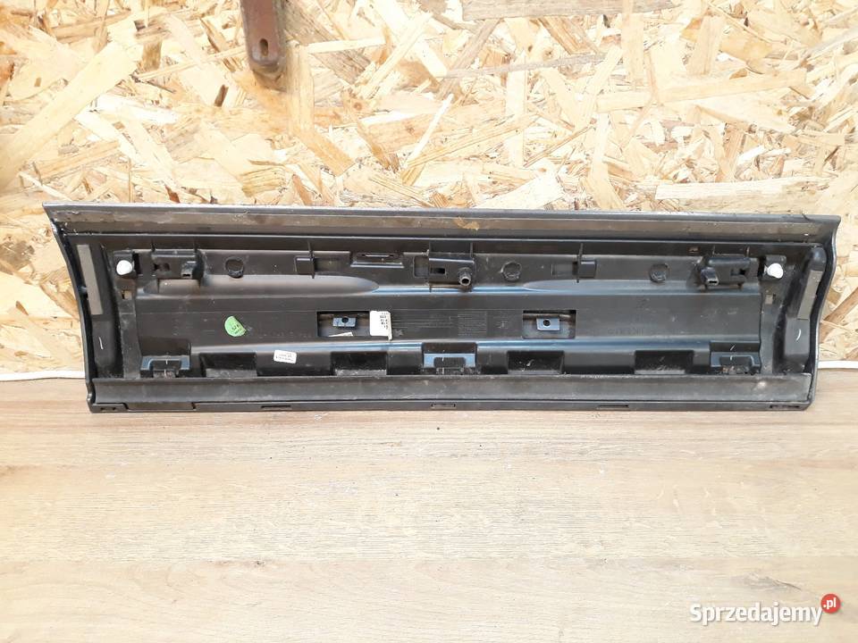 AUDI Q3 8U0 LISTWA DRZWI PRAWA TYŁ PRAWYCH listwy boczne