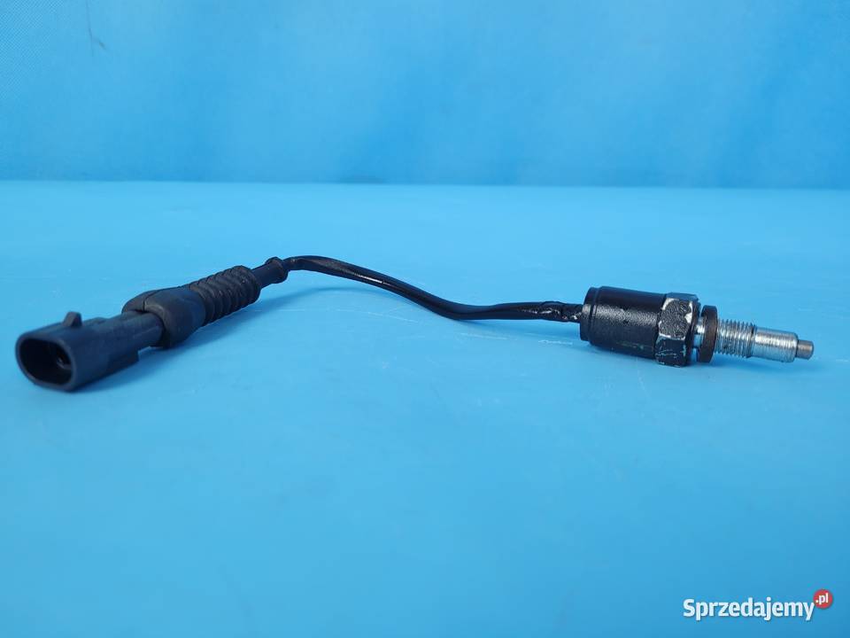 DEUTZFAHR 6130 TTV WŁĄCZNIK 27659402010 3 SZTUKI Elektryka i zapłon Elektryka i zapłon Kolno