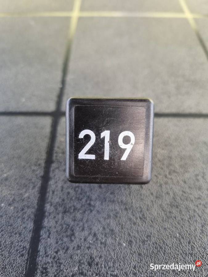 Przekaźnik passat B5Fl 19 TDI 131 osobowe śląskie