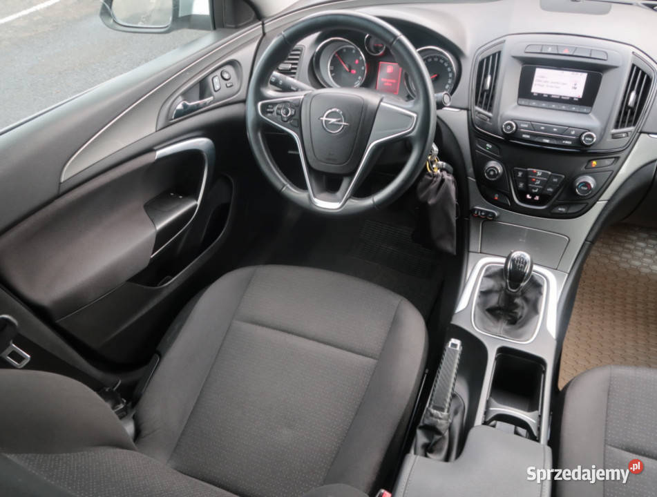 Opel Insignia 16 CDTI srebrny Motoryzacja lubelskie Lublin