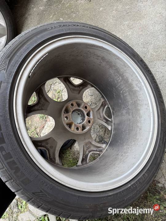 Komplet kół do BMW X5 e70 X6 e71 Wołów