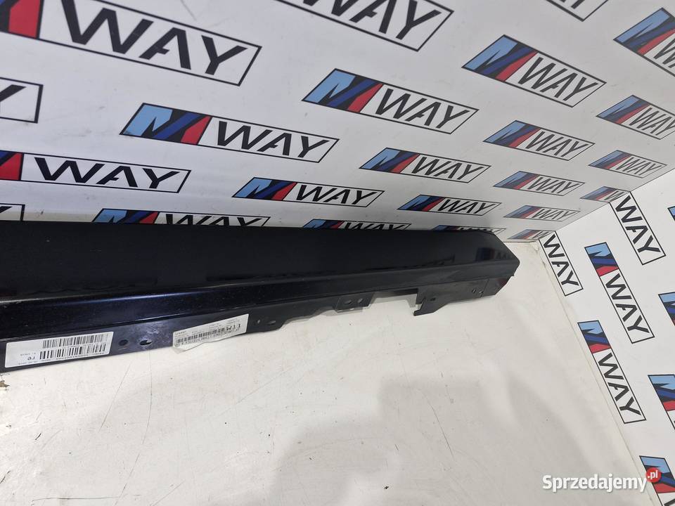 7256912 BMW F30 F31 LISTWA PROGOWA PRAWA
