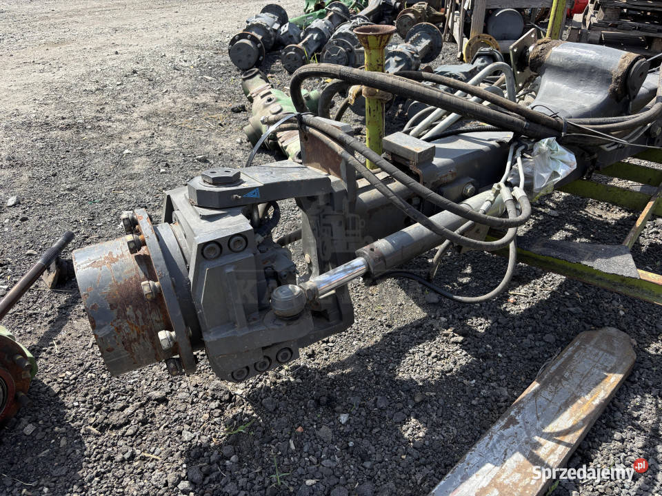Claas Lexion 600 700 kompletna tylna oś napędowa sprzedam