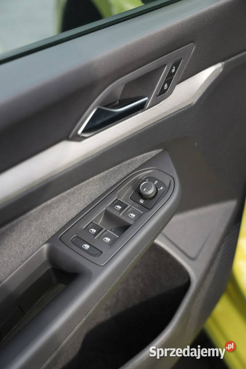 Volkswagen Golf VIII 2020 benzyna Tychy sprzedam