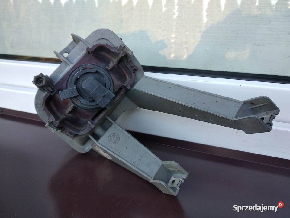 Opel Astra F halogen prawy lampa przeciwmgielna łódzkie Sieradz