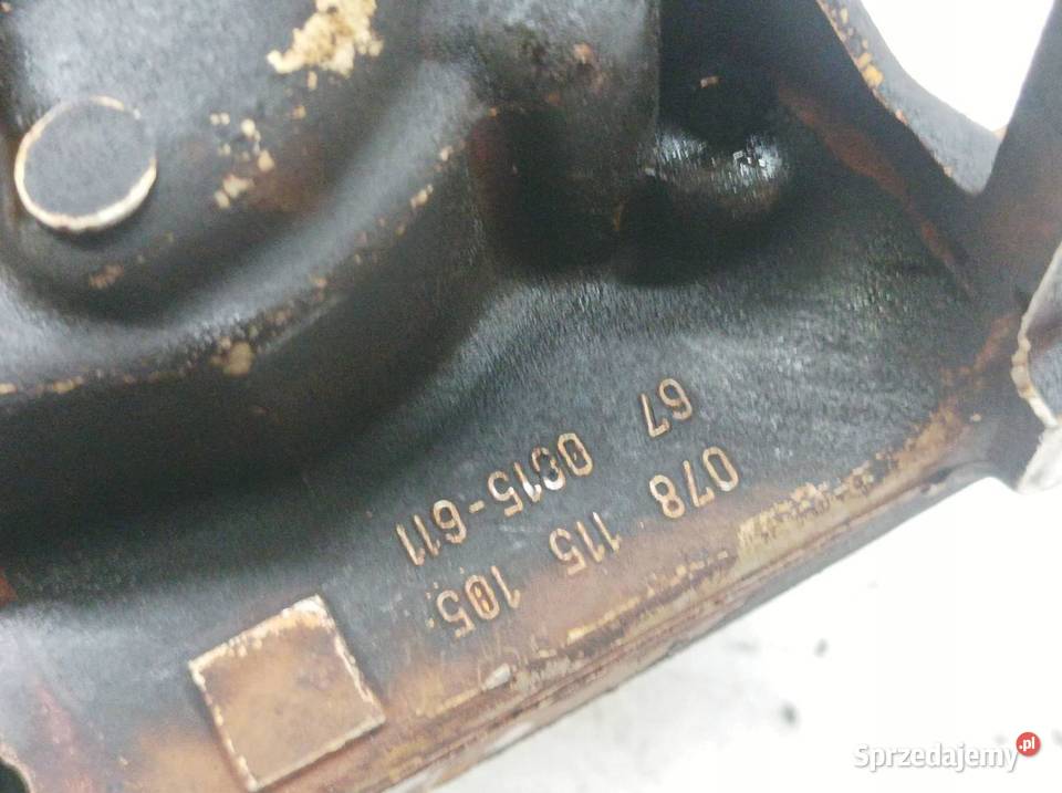 POMPA OLEJU 078115132C 24 V6 Audi A4 II 20002006 Smarowanie silnika