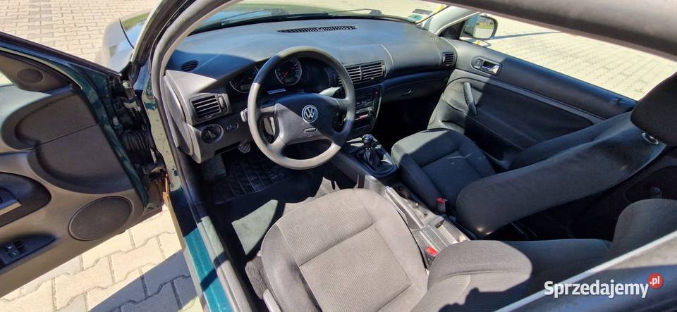 Volkswagen Passat Kombi 2001 lifcie komfort i 344000km Strzelce Opolskie