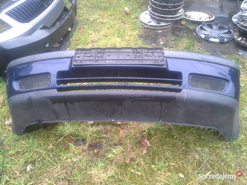 Skoda Octavia 1 zderzak przód 98 przed liftem osobowe Dębno