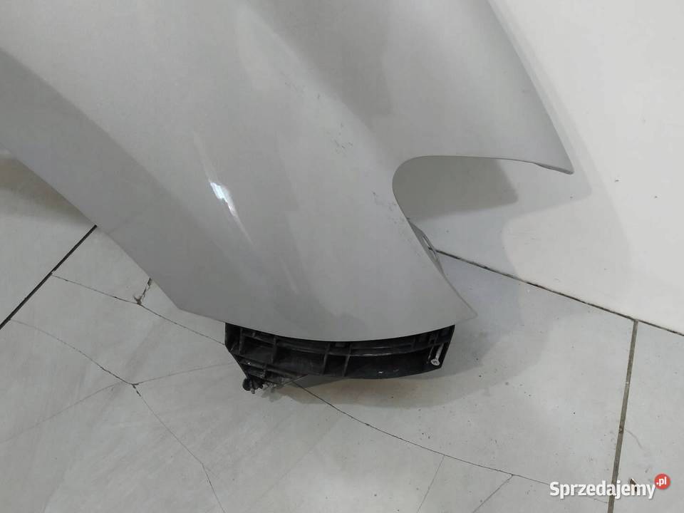 BŁOTNIK PRAWY PRZÓD NH700M Honda FRV I 20042009 osobowe świętokrzyskie sprzedam