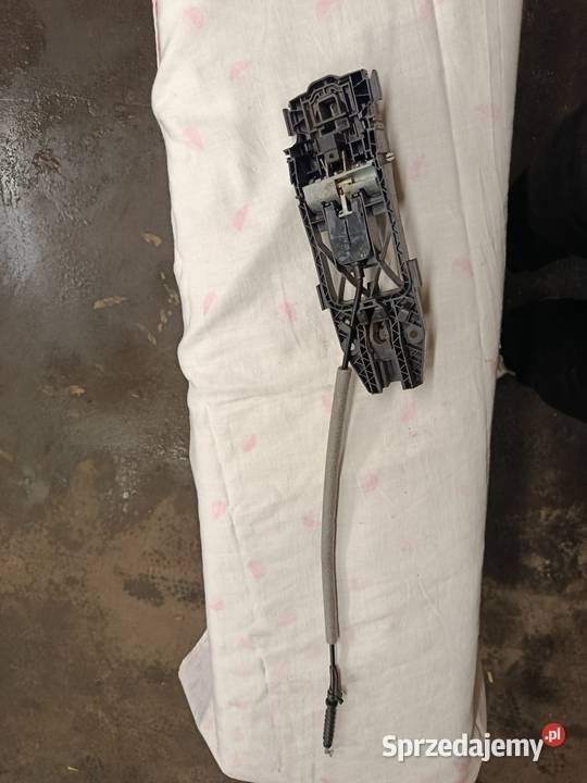 Klamka drzwi Tiguan lewy tył LB9A