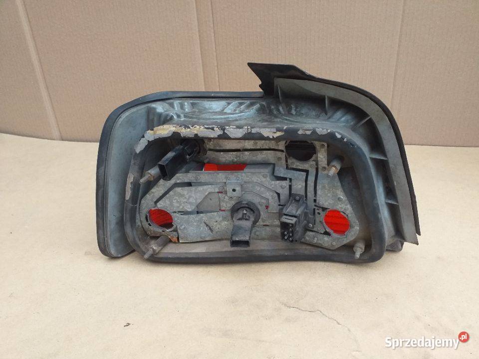 34G Lampa tył BMW E36 Dymiona 90 99 1x prawa świętokrzyskie Włoszczowa