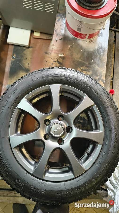 Koła zimowe 205 60 16 5x143 Łódź