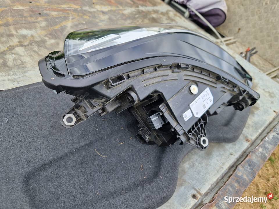 BMW X1 U11 reflektor FULL LED ORG EU Lampy przednie Mielec