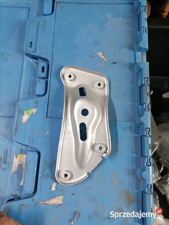 NOWY YETI Octavia II mocowanie błotnika PRAWY części blacharskie Luzino