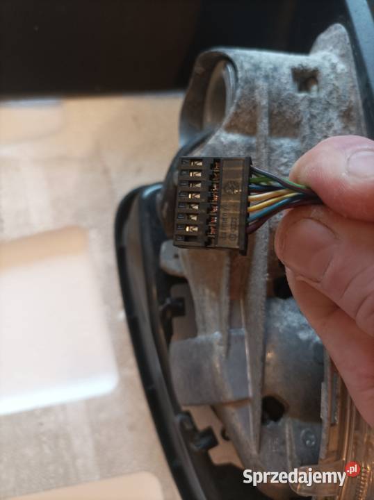 VW Touran I FL lusterko prawe 13pin Łódź