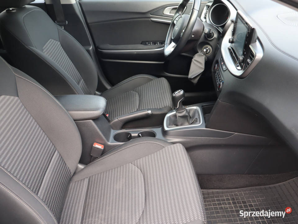Kia Ceed 15 TGDI MHEV tempomat śląskie Katowice