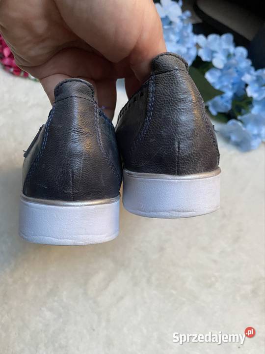 Buty skórzane mokasyny 37 sprzedam