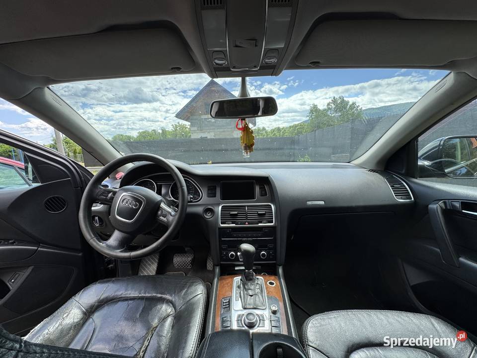 Audi Q7 Podłopień