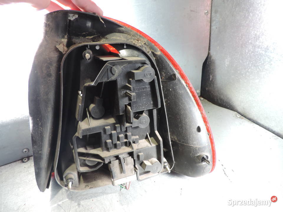 ROVER 400 SEDAN LAMPA LEWY TYŁ Oświetlenie Nowy Sącz