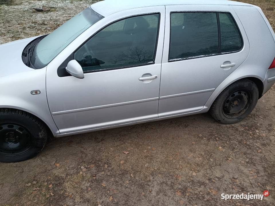 Sprzedam golf 4 16 8v benzynalpg Maliniec sprzedam