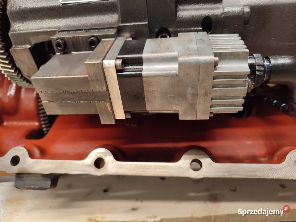 Pompa hydrauliczna skrzyni Case CVX 150