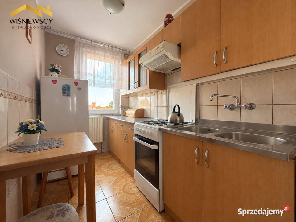 Mieszkanie 48 9 m 3 pokoje balkon piwnica Now Sprzedaż Nowy Staw sprzedam