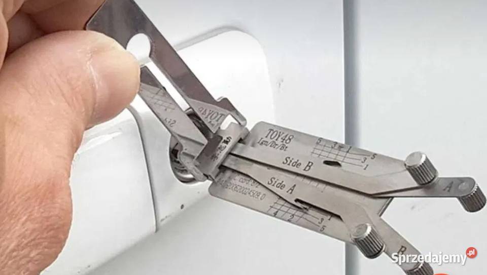 Awaryjne otwieranie samochodów zamków ślusarz Kraków