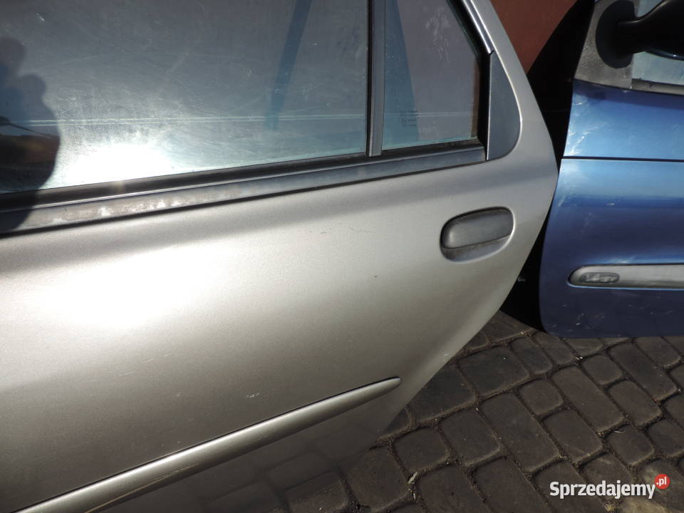 DRZWI TYLNE LEWE FORD FIESTA MK4 5D KOLOR M8 Nowy Sącz