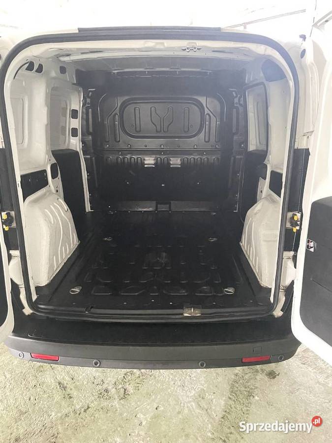 Sprzedaje Fiat Doblo 16D 105 ASR (kontrola trakcji) Elbląg