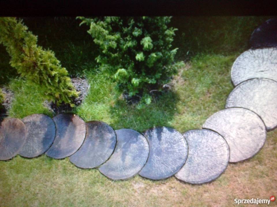 Na ścieżkipień betonowy duży lubuskie Kargowa