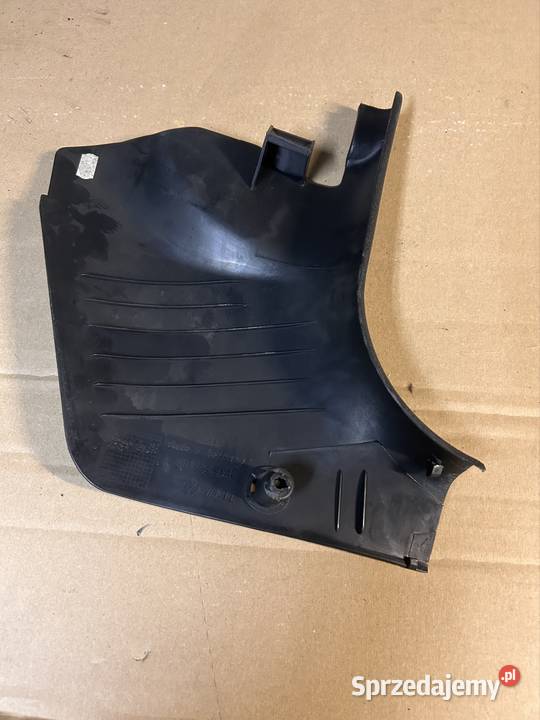 Osłona obuwa progu lewa Passat b5 b5fl Grudziądz
