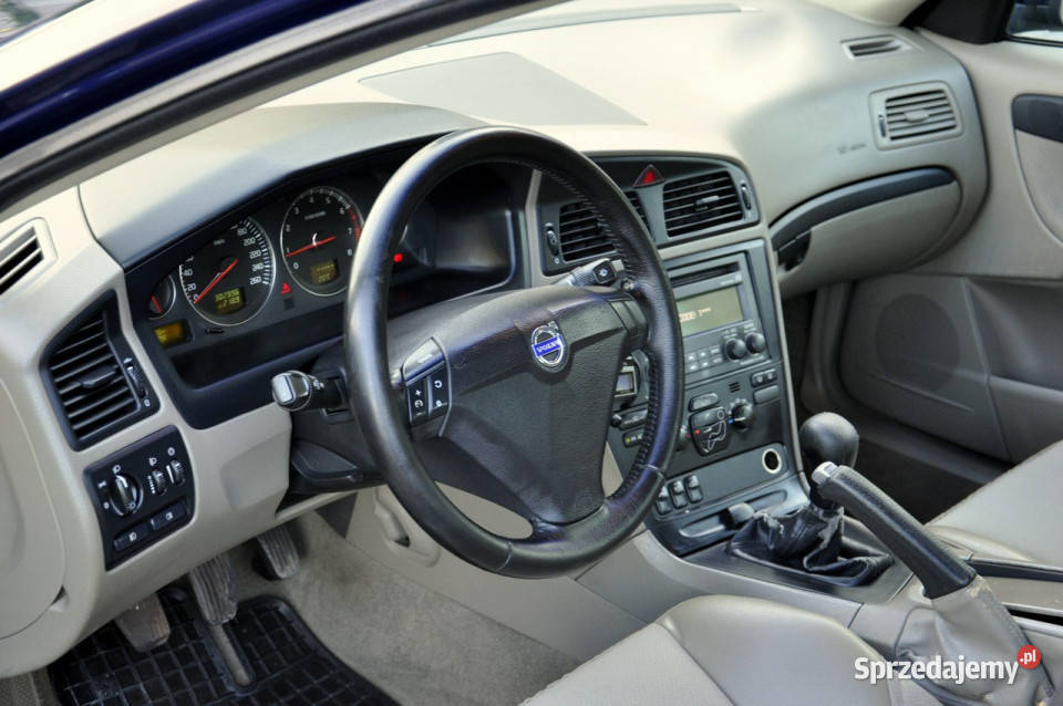 Volvo S60 24i 140 LPGMomentumAlufelgi I 20002010 Węgrów