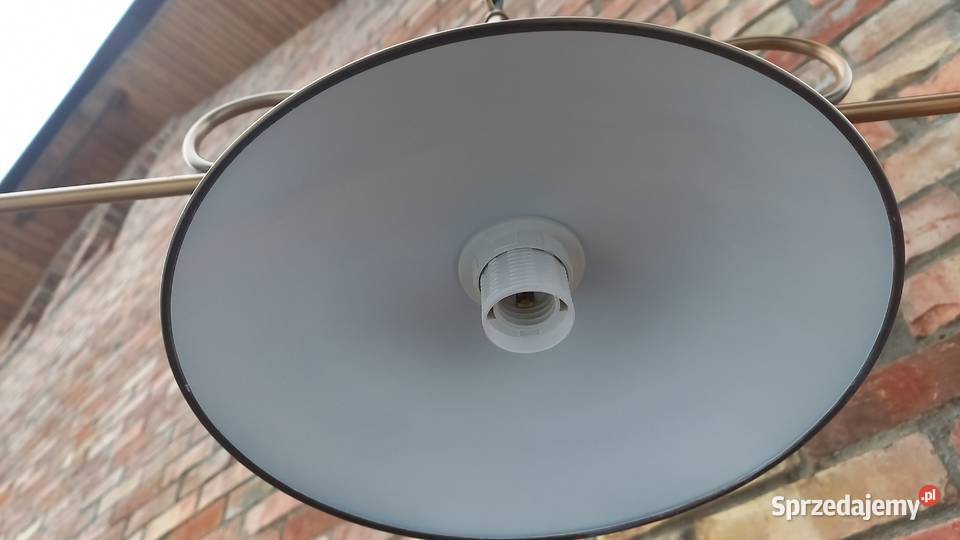 Żyrandol metalowy trzypunktowy kolor satynowy Gawroniec sprzedam